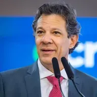 Haddad critica projeto que dá ao Congresso poder de demitir diretores do Banco Central