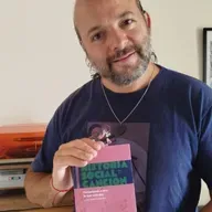 Nota a Lucas José Fernandez en Radio Nacional Santa Fe (Leo Pez) 11-05-26