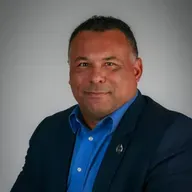 Mike Wynn (Reducing School Shootings, Use of Force and First Responder Resilience) - Episode 1227