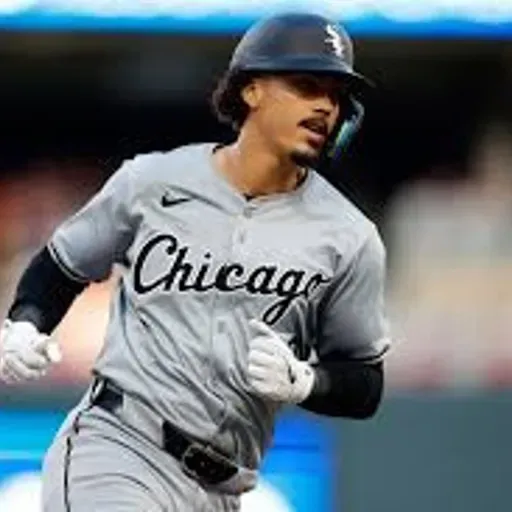 386: Miquel Vargas White Sox 3rd Baseman at Sox Fest #2025  #sox #whitesox #chicagosports #miquelvargas