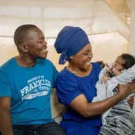 Akili Mnemba au AI haiwezi kuchukua nafasi ya kuwa mama