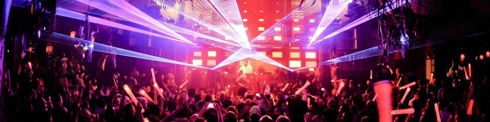 Latinos - Nuevo Amanecer