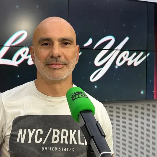 Miguel Ángel López, el hombre que cambió la historia LGTBI desde una portada