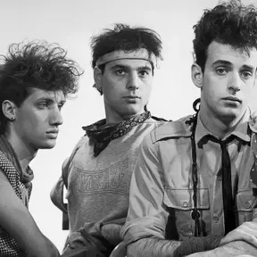 Viva El Rock Y Techno