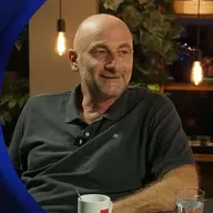 Adis Bećiragić zaplakao u podcastu: Čitav život nosim krivnju što nisam bio dobar sin