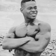 Bölüm 911: Muscle Worship