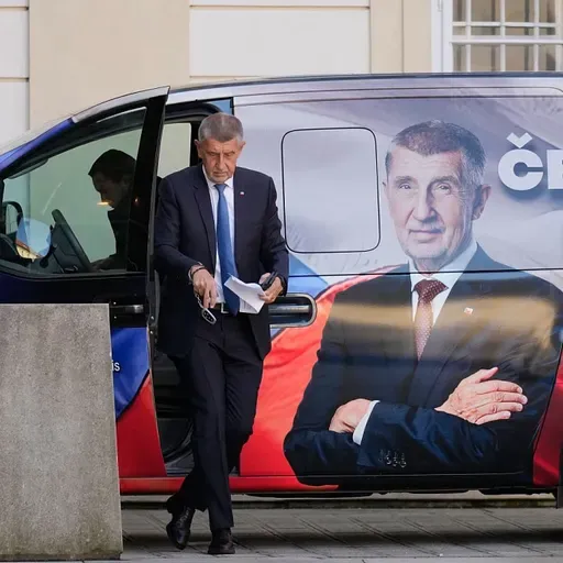 Valsts iestāžu dīkstāve ASV. Politiskā krīze Francijā. Jauni izaicinājumi Čehijai