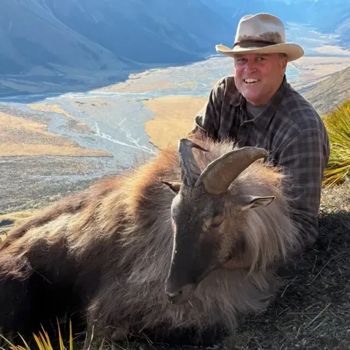 Family, Hunting Heritage, & the World's Best Hunting Club with Rob McCanna