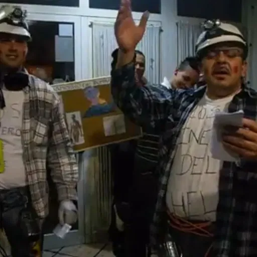 T2. Episodio 18. Supositorios flotantes, cerveza protegida y cuchillas extraviadas.