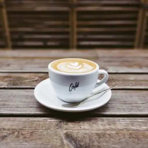 Qual é o melhor horário para tomar café da manhã? Nutricionista esclarece mitos e verdades!