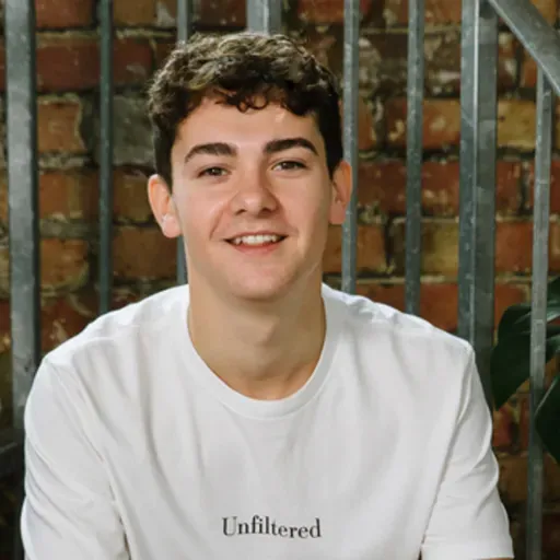 1143: Listen: Ben Towers from Medway has been awarded an MBE for services to the Startup Business Community - 30/12/2025