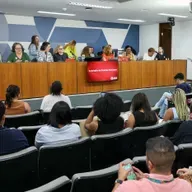 "Parlamentos sensíveis a gênero" são fundamentais para a participação feminina na política