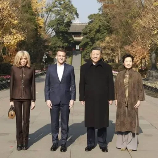 Xi calls on China, France to jointly contribute to global peace, stability