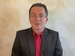 Ralph Thiele: Pistorius "macht sich einen schlanken Fuß"