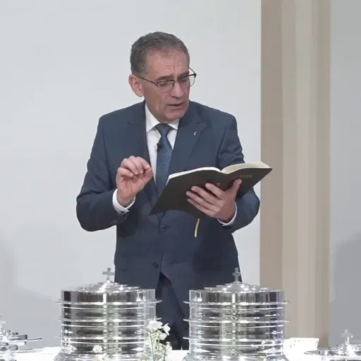 Legământul teofaniei - Valentin Dănăiață