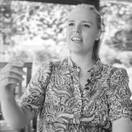 S2-24. Rykaarts - Ella Rykaart