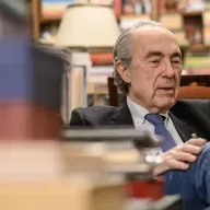 Cowboys de Medianoche: Injusticia contra Luis Alberto de Cuenca en la RAE
