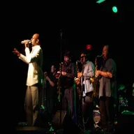 Tower of Power 1:10:25 4.33 PM