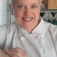 Episode 247 "The Spirited Chef with Taylore Darnel"