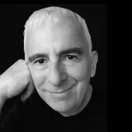 ŽIVETI ISPRED ŽIVOTA