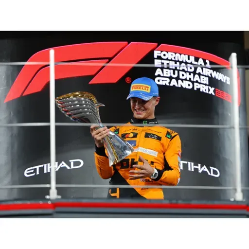 #247- Vitória de Norris, colisão de Piastri e Verstappen e show de Leclerc e Hamilton (GP Abu Dhabi)