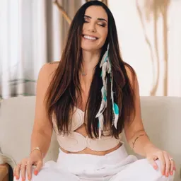 Thais Galassi 