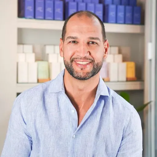 Episode 561: Healing Chronic Lyme Through Terrain, Stress Physiology & Liquid Intelligence | Frédéric Roscop