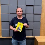 Labākā grāmata latviski par šahu nešahistiem. Andra Tihomirova “Eksčempions. Mihails Tāls”