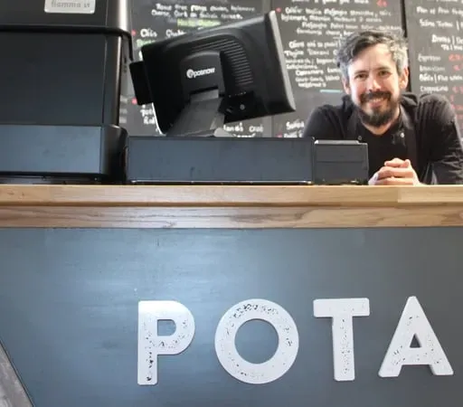 Diarmuid Ó Mathúna, cócaire.