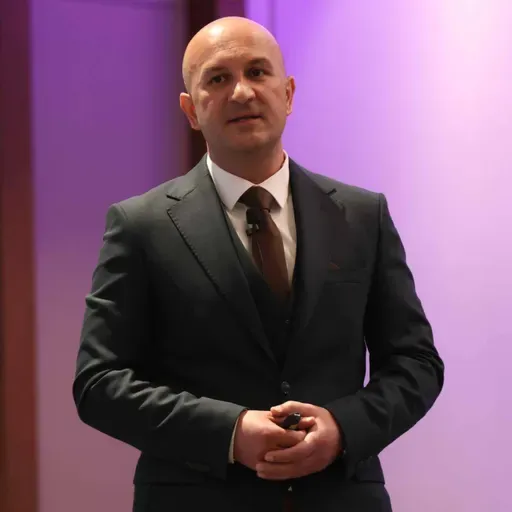 Наплаќаш колку што сакаш или колку што вредиш #211