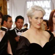 Noticias Flash: Rodaje de 'El diablo viste de Prada 2', lo nuevo de Yorgos Lanthimos y otras píldoras de cine
