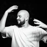 André Tecedeiro (parte 2): “O tempo é cada vez mais valioso para mim. Tenho cinco romances alinhavados e preciso dedicar-me à sua criação”