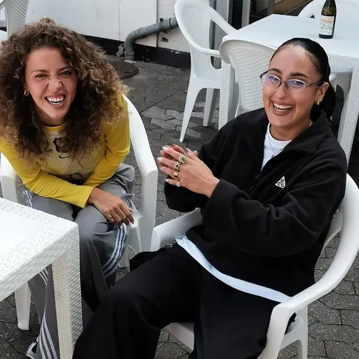 The ‘Corner’ med Sally Javadi og Didde-Mie Lykke From: “Hvis generthed kan kaldes en sygdom, så havde jeg den”