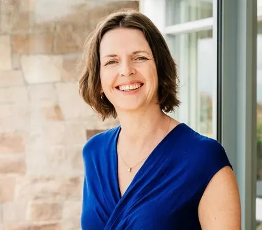 Paddy Ó Gríofa, Tuairisceoir Raidió na Gaeltachta.