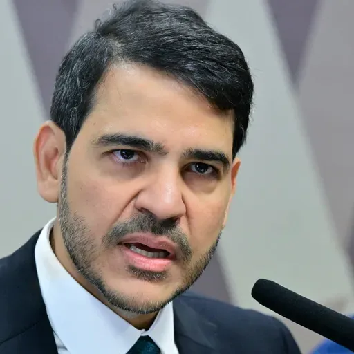 Jorge Messias diz ser contra o aborto em sabatina na CCJ do Senado