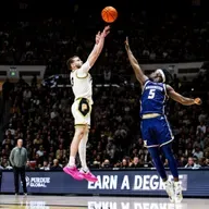 Boilermakers Get the Dub over U-Dub