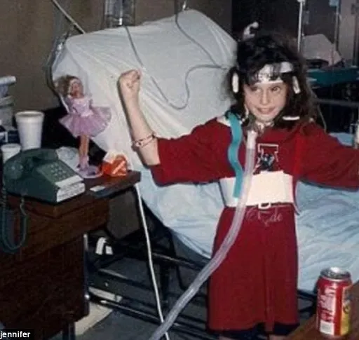 El tintero: La increíble historia de Jennifer Schuett, la niña que sobrevivió a un intento de asesinato