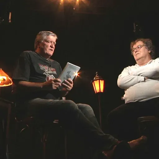 .pod lampou s Martinom Mojžišom: O Einsteinovi, krivkách, Pepkovi námorníkovi a novej knihe