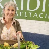 Deirdre Ní Bhraonáin, garraíodóir Cluain na dTor.