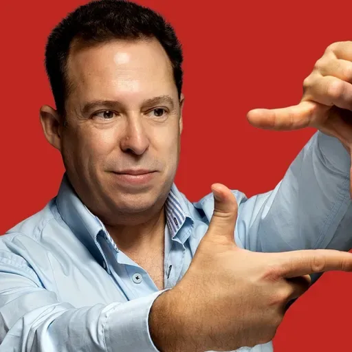 HOLLYWOOD CONFIDENCIAL T07C014 Tus amigos de los 12 años (20/12/2025)