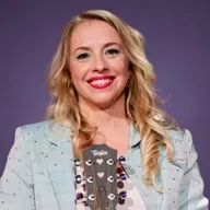 Miss Allie: „Ich war schon immer ein bisschen zu laut und zu wild“