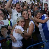 Die Woche vom 11.10.2025 bis 17.10.2025 - Waffen-Ruhe im Gaza-Streifen und Geisel-Übergabe an Israel, Friedens-Nobel-Preis für María Corina Machado aus Venezuela, Koalition streitet über neuen Wehr-Dienst