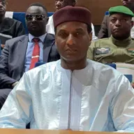 Pouvoirs du Premier ministre, détention de journalistes et intelligence artificielle en milieu scolaire (La semaine sur Kalangou)