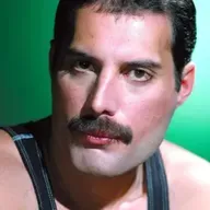  🎼Bohemian Rhapsody: Un Viaje Al Alma de Queen1 fuente