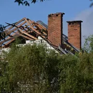 Die Woche vom 06.09.2025 bis 12.09.2025 - Das Land Polen hat russische Drohnen abgeschossen, Bekannter Aktivist im Land USA erschossen, In London gibt es ein neues Bild von dem Künstler Banksy