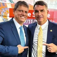 Direita anunciará chapa ao governo de SP em 30 de março, diz Flávio Bolsonaro