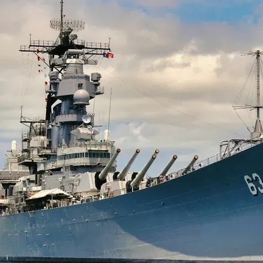 Second Breakfast: Battleships, Golden Dome,  Greenland, Kash, Presidential Comedy