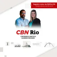 Incêndio atinge casarão próximo ao Real Gabinete Português, no Centro do Rio