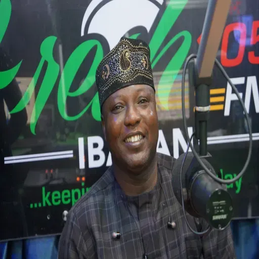 Sunday Glory Melody 2025-11-23 13:00