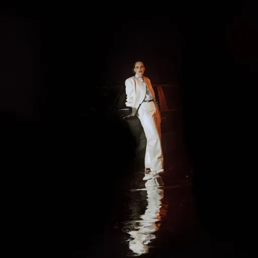 180 grados - Anna Calvi con Iggy Pop, The Black Keys y Tame Impala con Jennie - 10/02/26